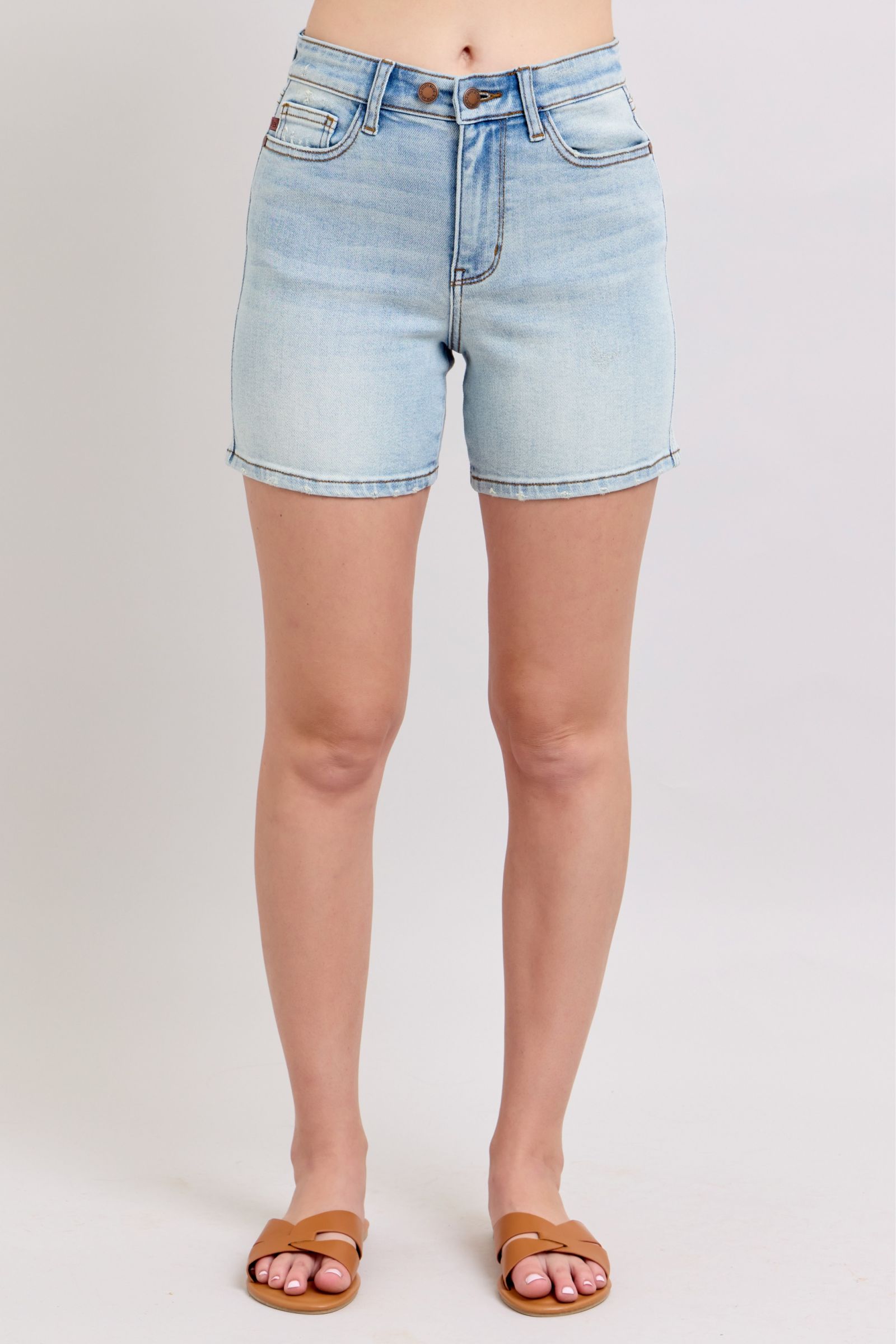 Judy Blue Plus Size Denim Shorts With Pockets 2 Button Closure Durable Comfort For Women