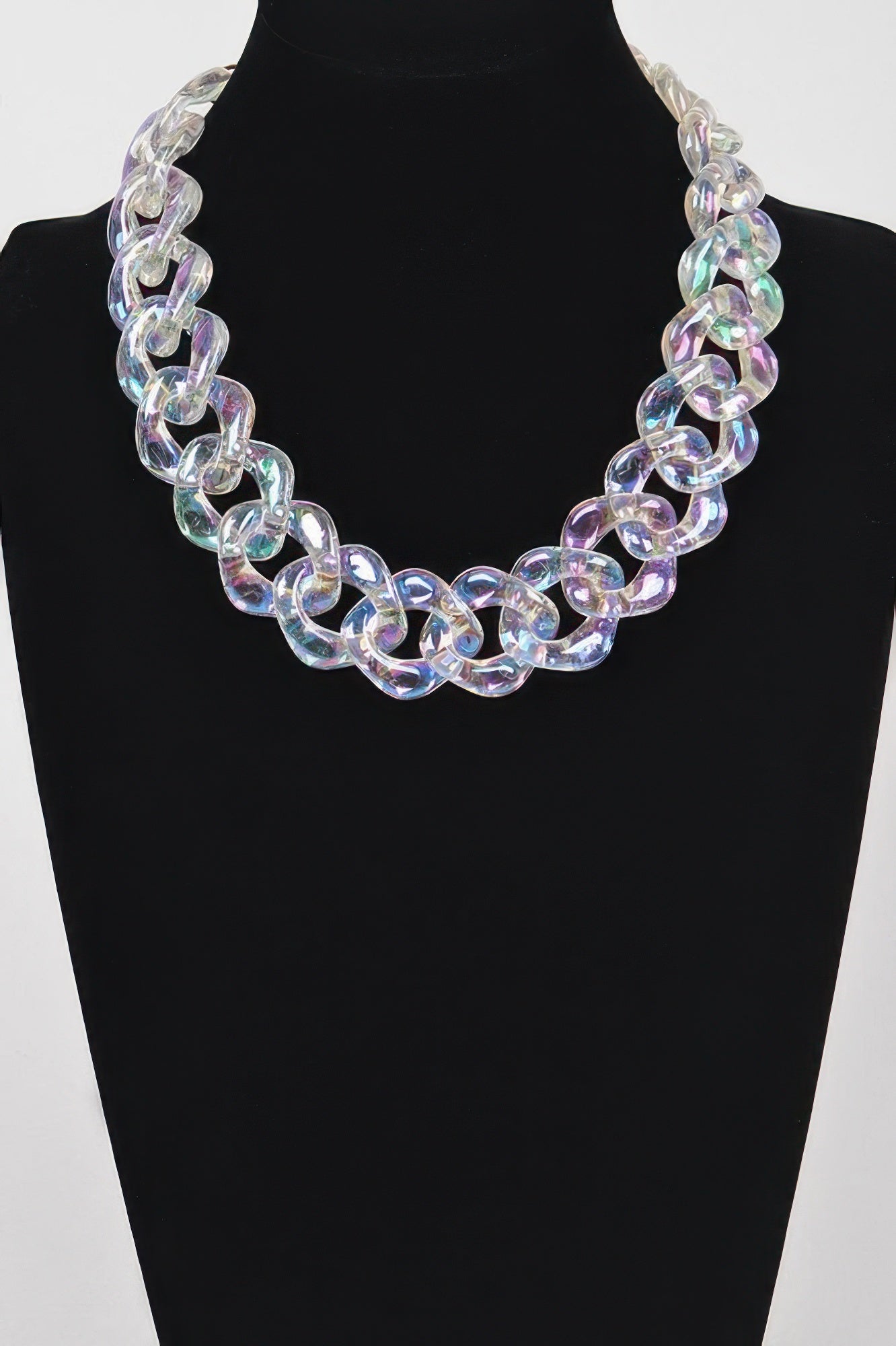 Oversized Ab Plastic Chain Necklace