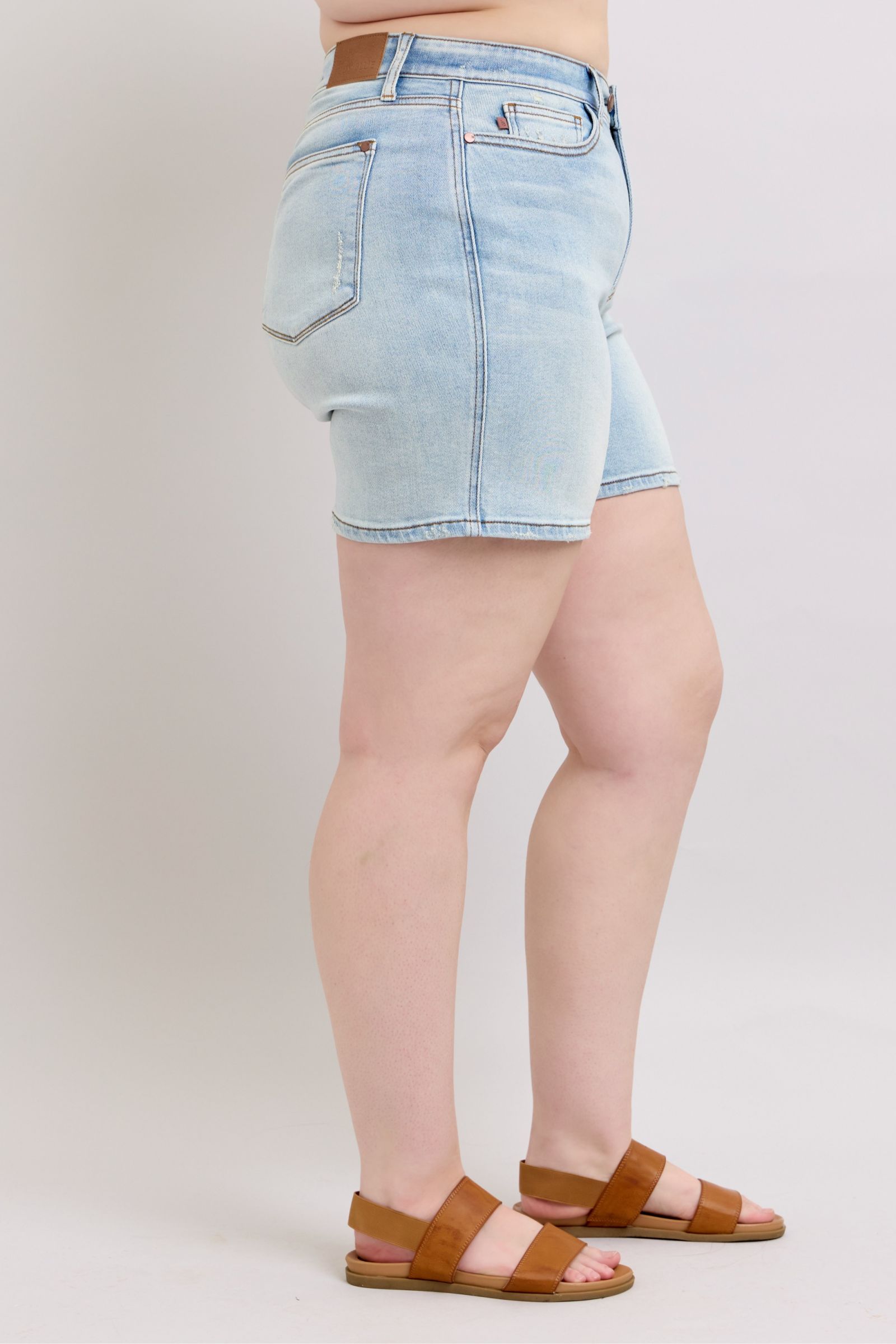 Judy Blue Plus Size Denim Shorts With Pockets 2 Button Closure Durable Comfort For Women