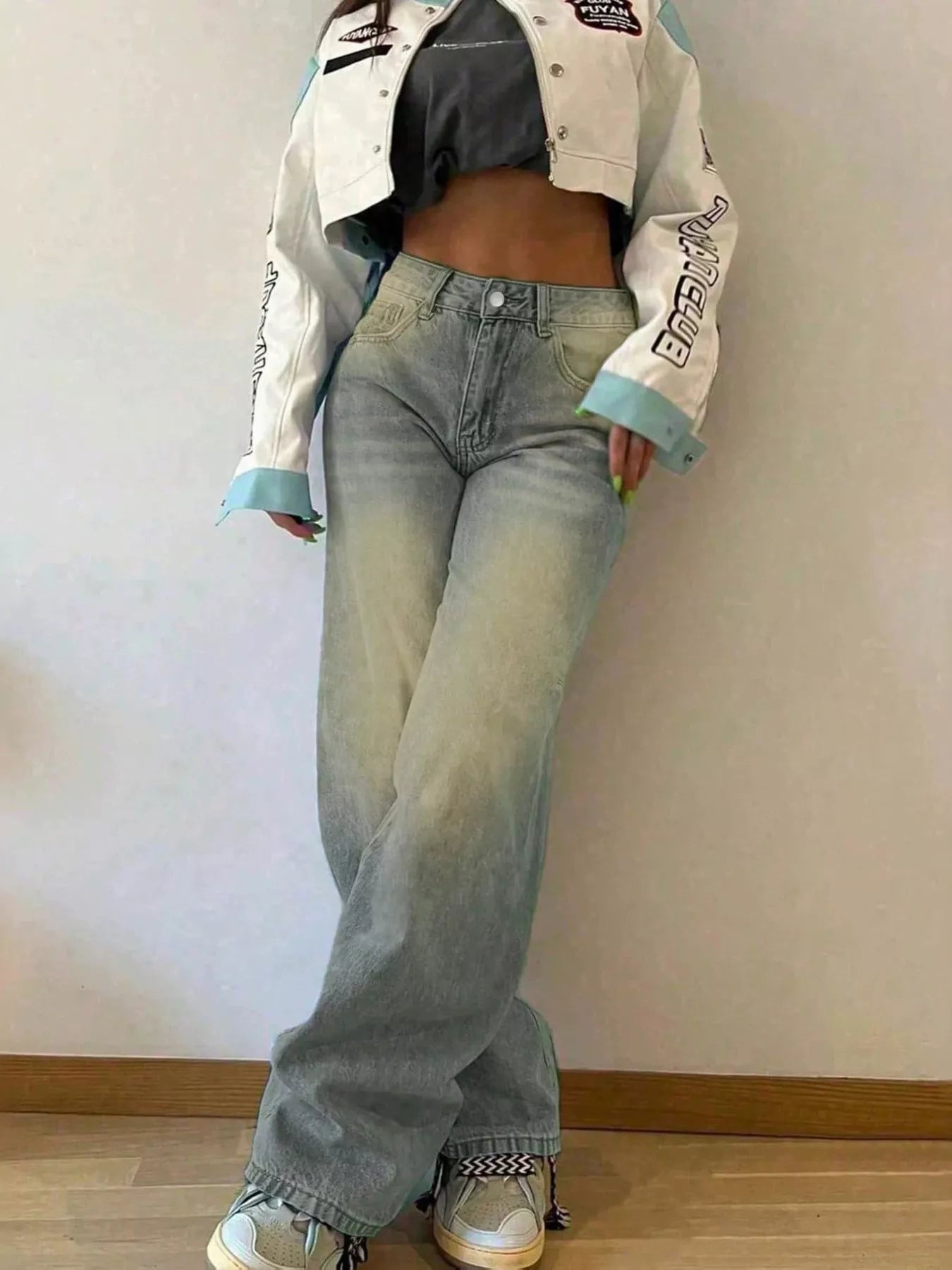 Vintage Wash Wide-Leg Jeans Shopimist