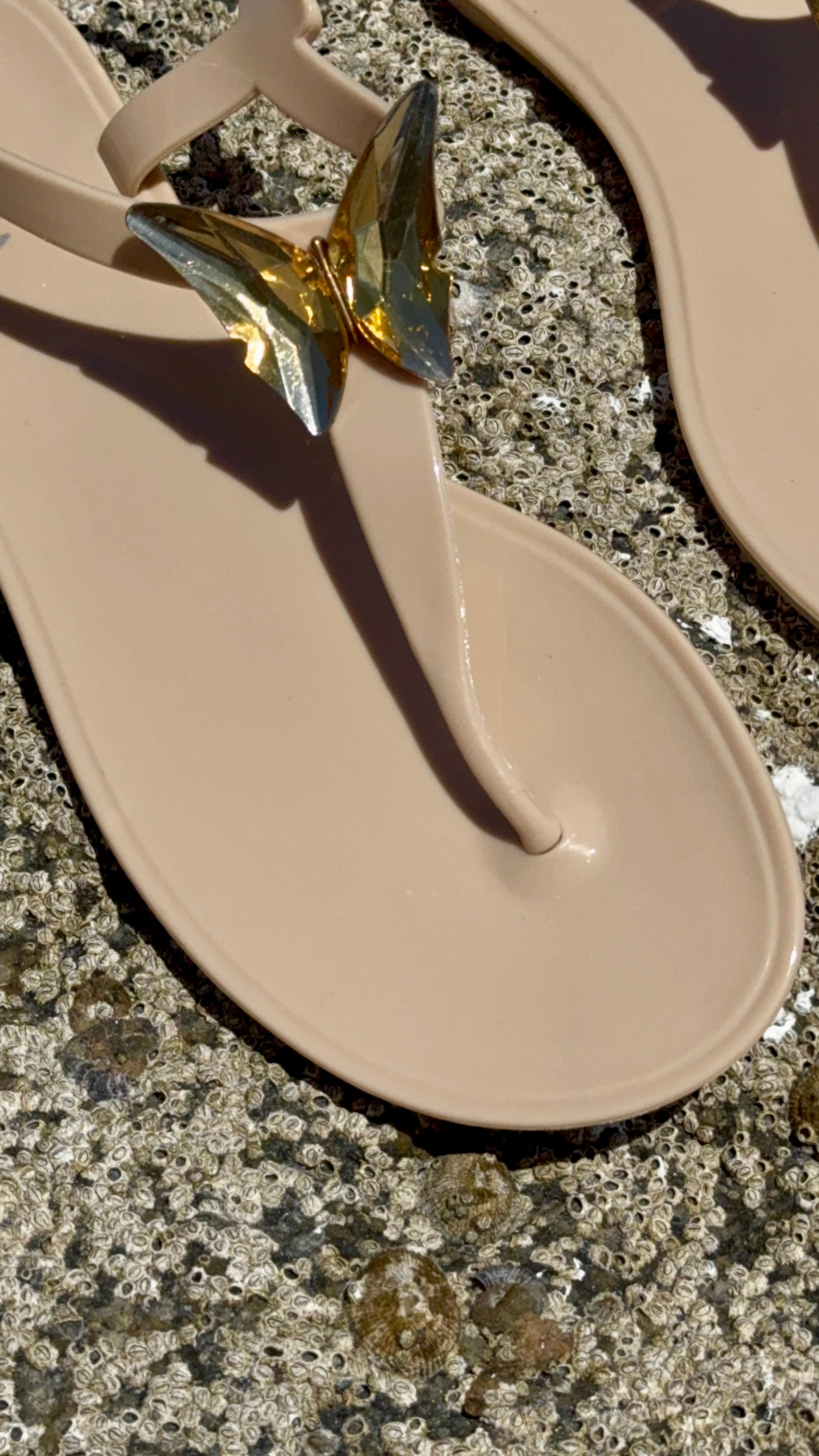 ALIANA White Gel Beach Sandals